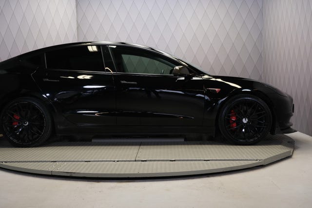 2021 TESLA MODEL 3 - 10