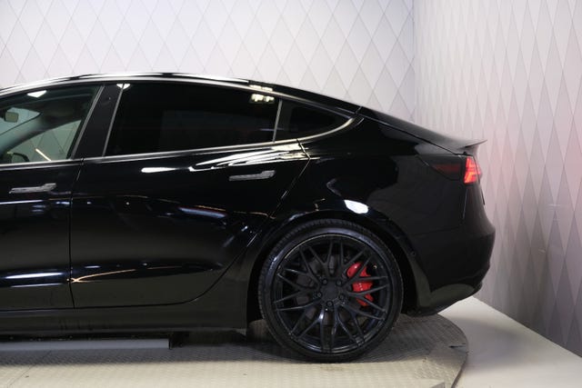 2021 TESLA MODEL 3 - 18