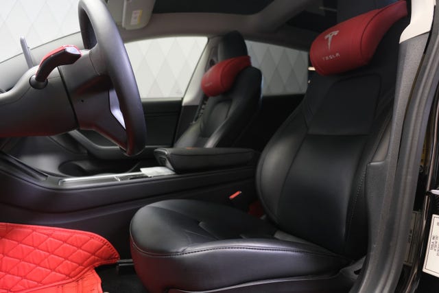 2021 TESLA MODEL 3 - 33