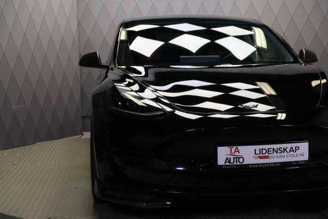 2021 TESLA MODEL 3 - 21