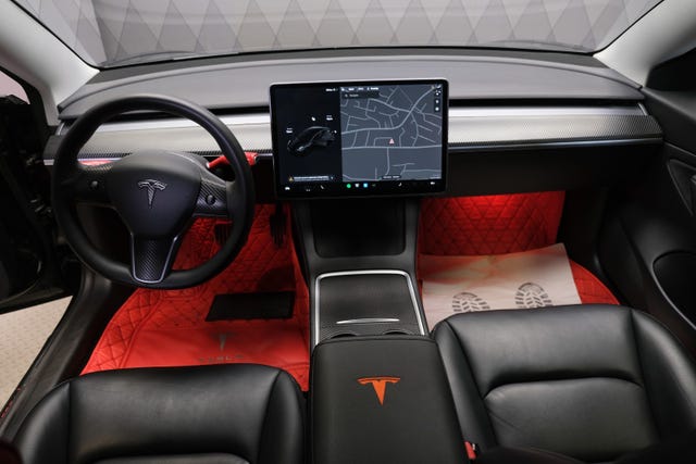 2021 TESLA MODEL 3 - 24