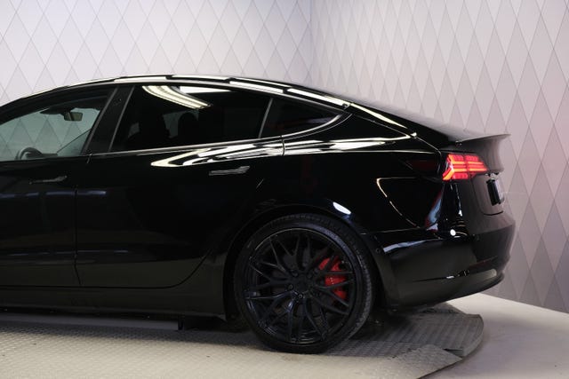 2021 TESLA MODEL 3 - 16