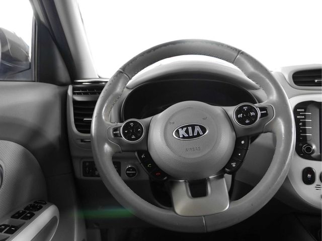 2016 KIA SOUL - 12