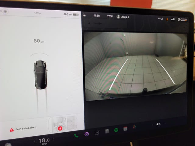 2019 TESLA MODEL 3 - 28