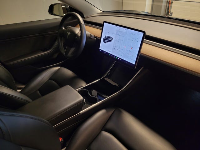 2019 TESLA MODEL 3 - 17