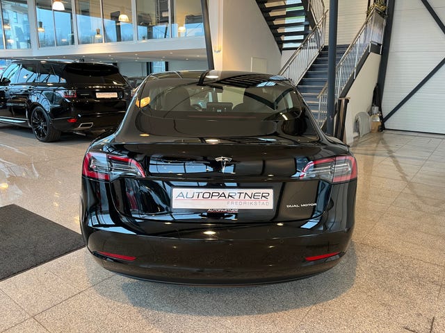 2021 TESLA MODEL 3 - 8