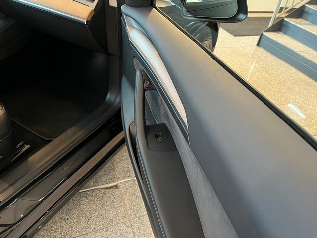 2021 TESLA MODEL 3 - 27