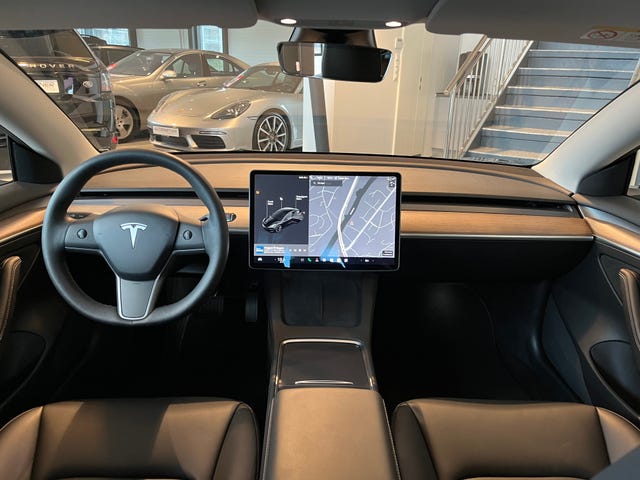 2021 TESLA MODEL 3 - 12