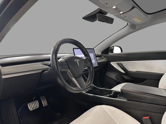 2019 TESLA MODEL 3 - 8