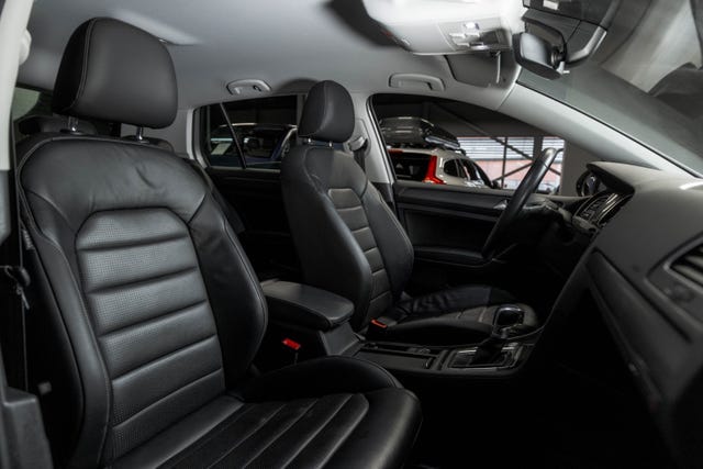 2018 VOLKSWAGEN GOLF - 9