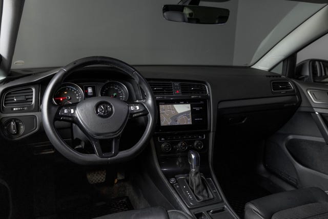 2018 VOLKSWAGEN GOLF - 7