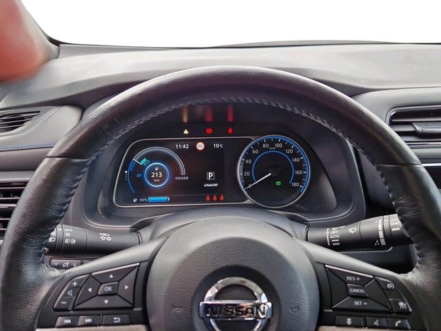 2021 NISSAN LEAF - 8