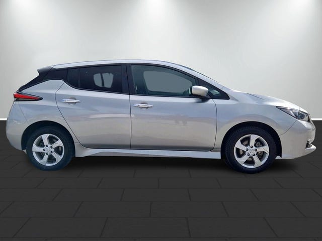 SJNFAAZE1U0112178 2021 NISSAN LEAF-1