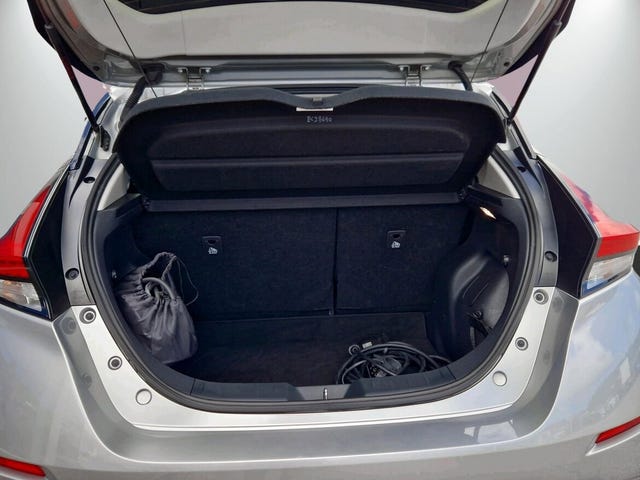 2021 NISSAN LEAF - 9