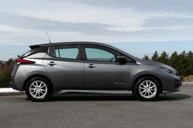 2018 NISSAN LEAF - 7