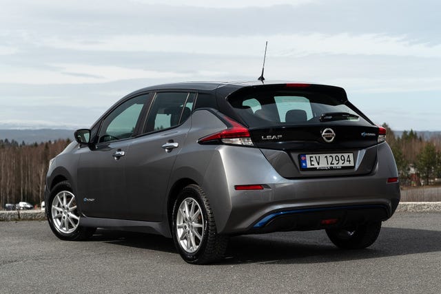 SJNFAAZE1U0016712 2018 NISSAN LEAF-3