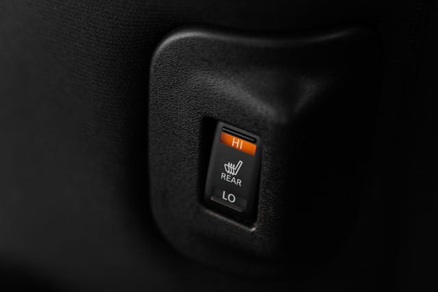 2018 NISSAN LEAF - 15