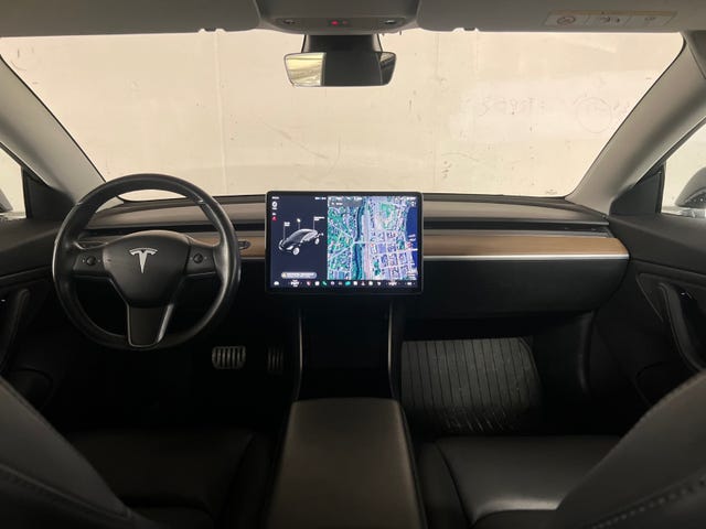2019 TESLA MODEL 3 - 9