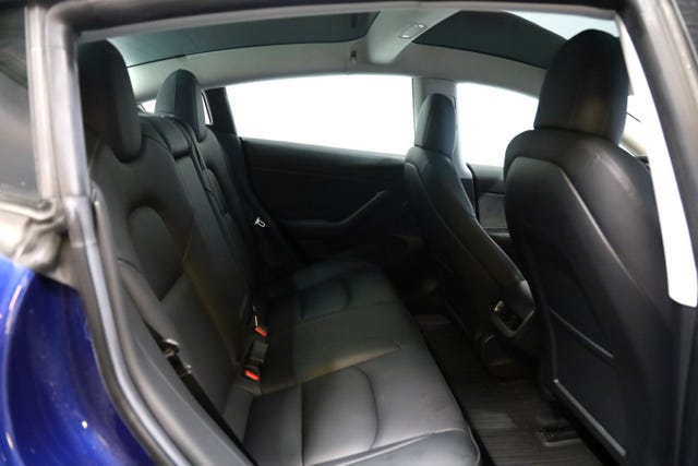 2021 TESLA MODEL 3 - 10