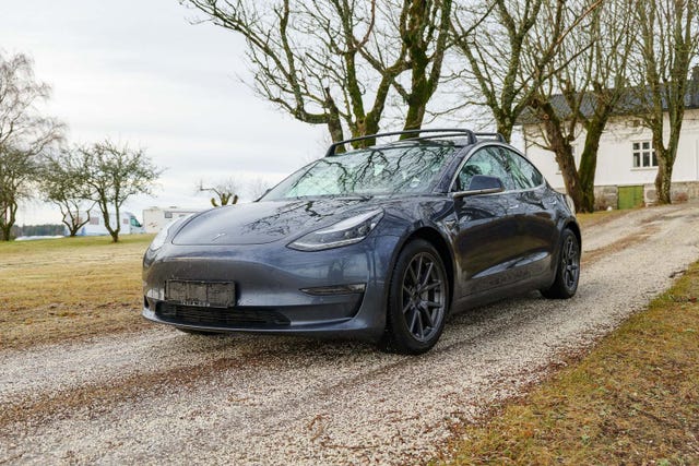 5YJ3E7EBXKF214743 2019 TESLA MODEL 3-3
