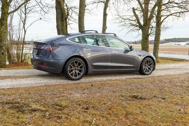 2019 TESLA MODEL 3 - 9