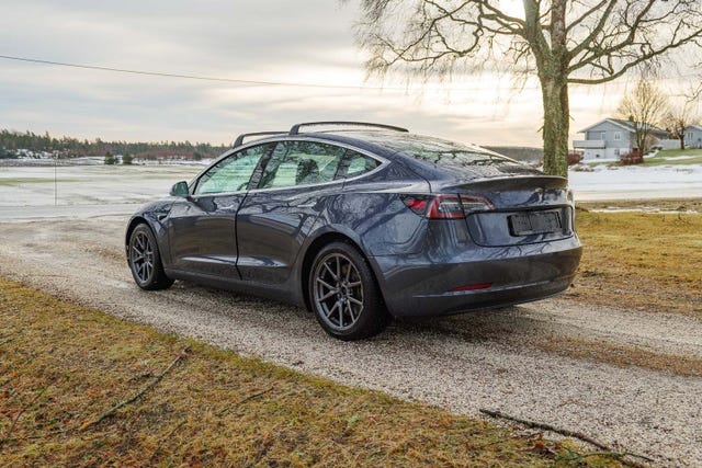 5YJ3E7EBXKF214743 2019 TESLA MODEL 3-5
