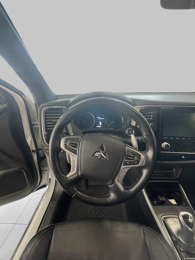 2020 MITSUBISHI OUTLANDER - 10