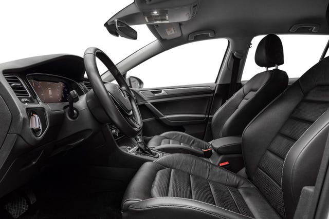 2019 VOLKSWAGEN GOLF - 11