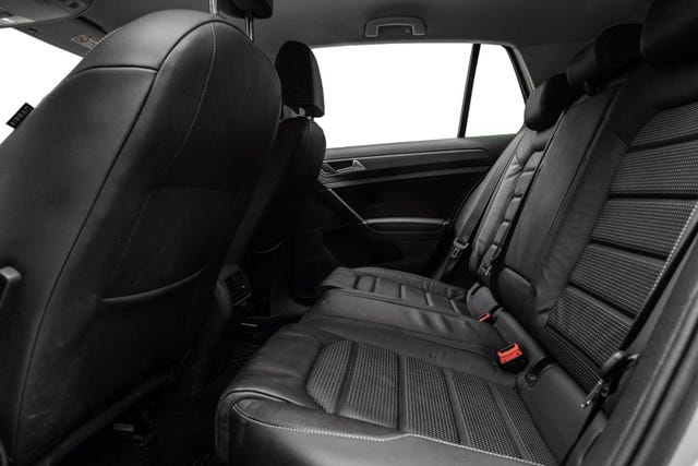2019 VOLKSWAGEN GOLF - 14