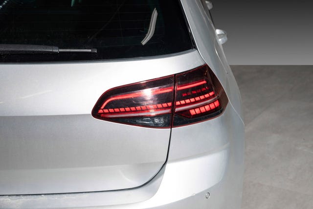 2019 VOLKSWAGEN GOLF - 9