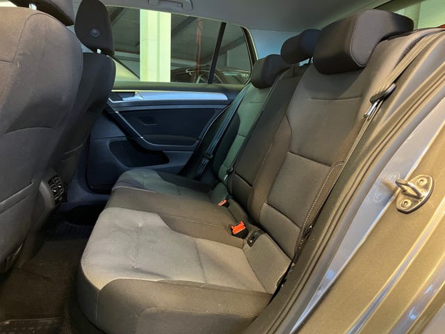 2015 VOLKSWAGEN GOLF - 11