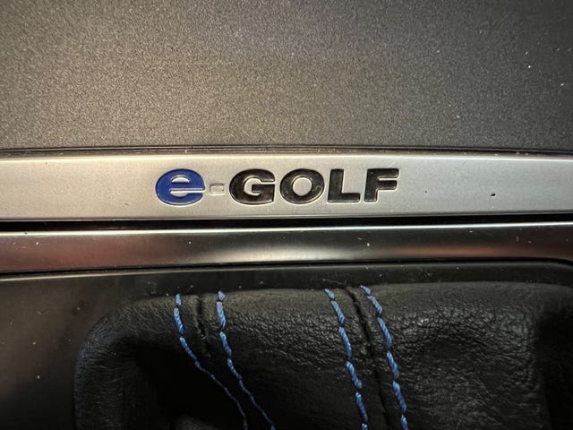 2015 VOLKSWAGEN GOLF - 29