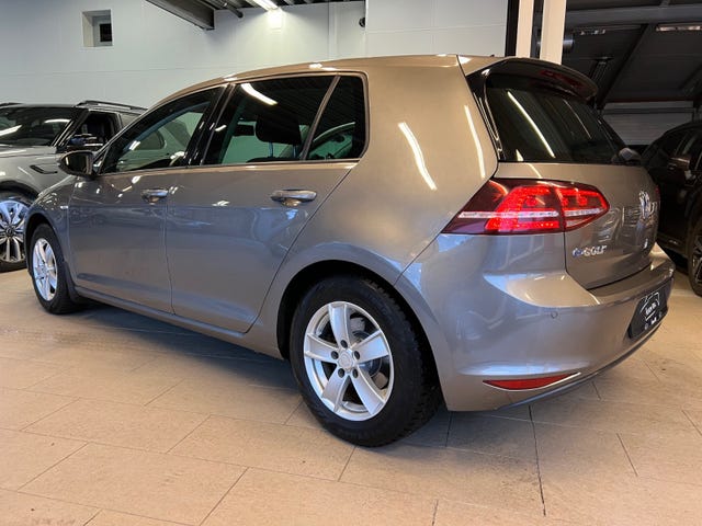WVWZZZAUZFW906886 2015 VOLKSWAGEN GOLF-4