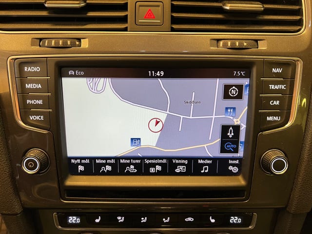 2015 VOLKSWAGEN GOLF - 23