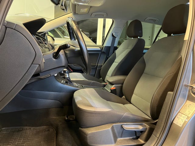 2015 VOLKSWAGEN GOLF - 9