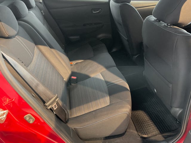 2018 NISSAN LEAF - 23