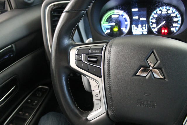 2020 MITSUBISHI OUTLANDER - 19