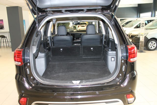 2020 MITSUBISHI OUTLANDER - 12