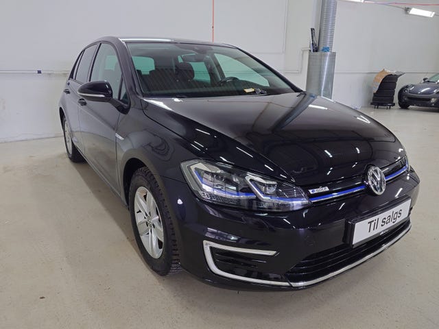 WVWZZZAUZJ8902376 2018 VOLKSWAGEN GOLF-3