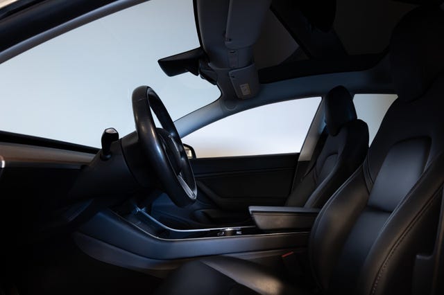 2019 TESLA MODEL 3 - 11