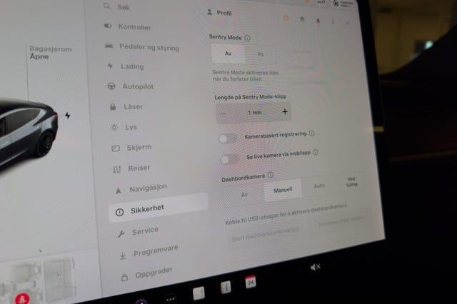 2019 TESLA MODEL 3 - 28