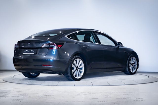 5YJ3E7EB1KF236114 2019 TESLA MODEL 3-5