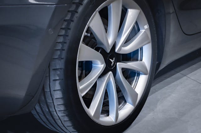 2019 TESLA MODEL 3 - 41