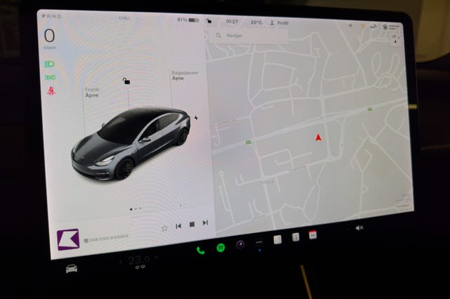 2019 TESLA MODEL 3 - 15
