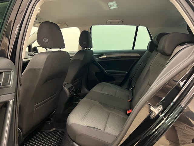 WVWZZZAUZJ8900977 2018 VOLKSWAGEN GOLF-5