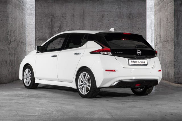 2022 NISSAN LEAF - 9