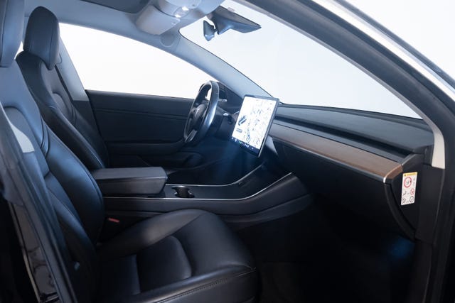 2019 TESLA MODEL 3 - 18