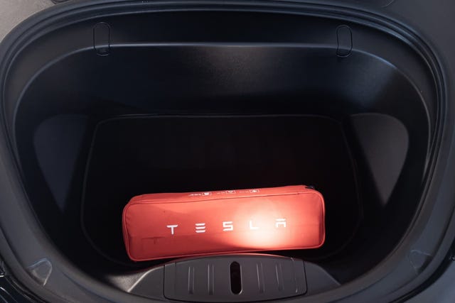 2019 TESLA MODEL 3 - 32
