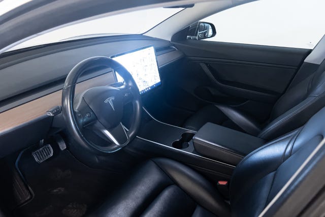 2019 TESLA MODEL 3 - 15
