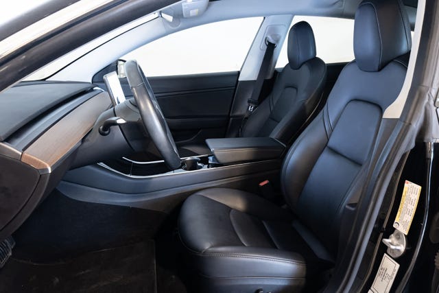 2019 TESLA MODEL 3 - 13